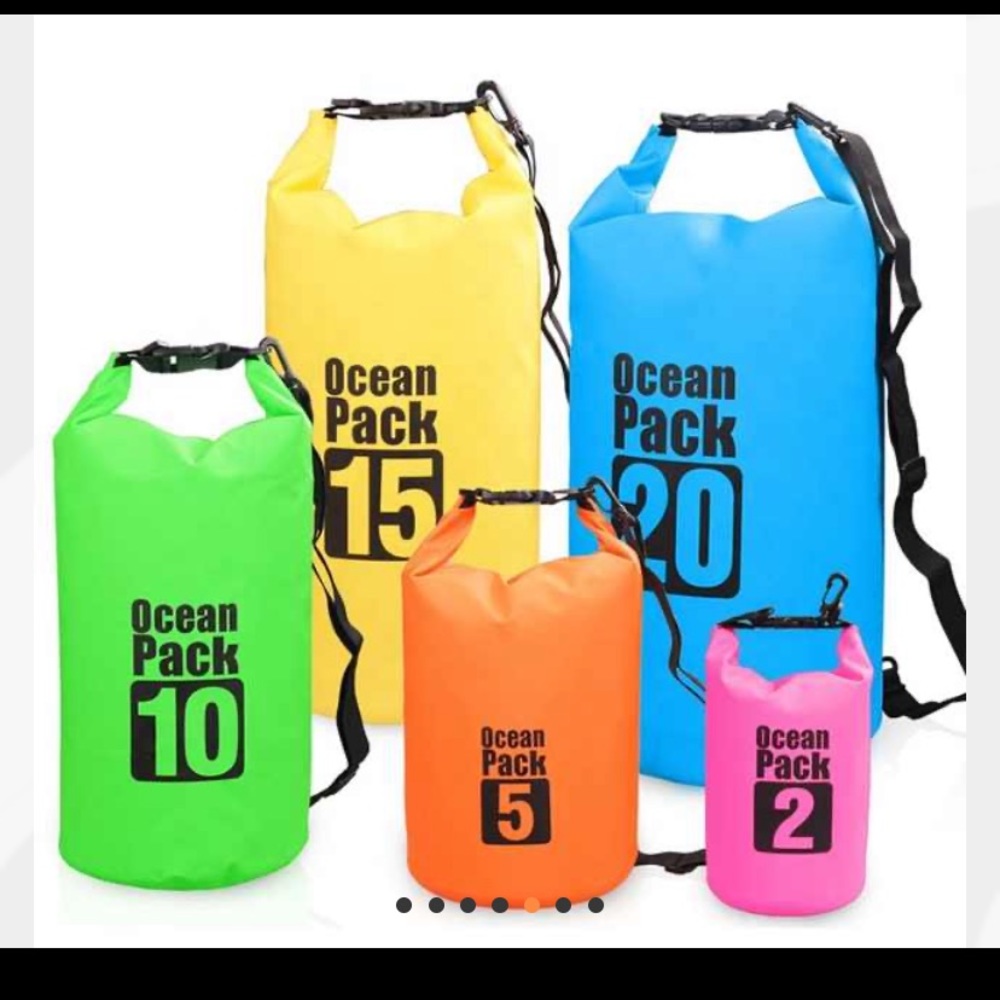 Waterproof Backpack! NEW - Picture 4 of 5